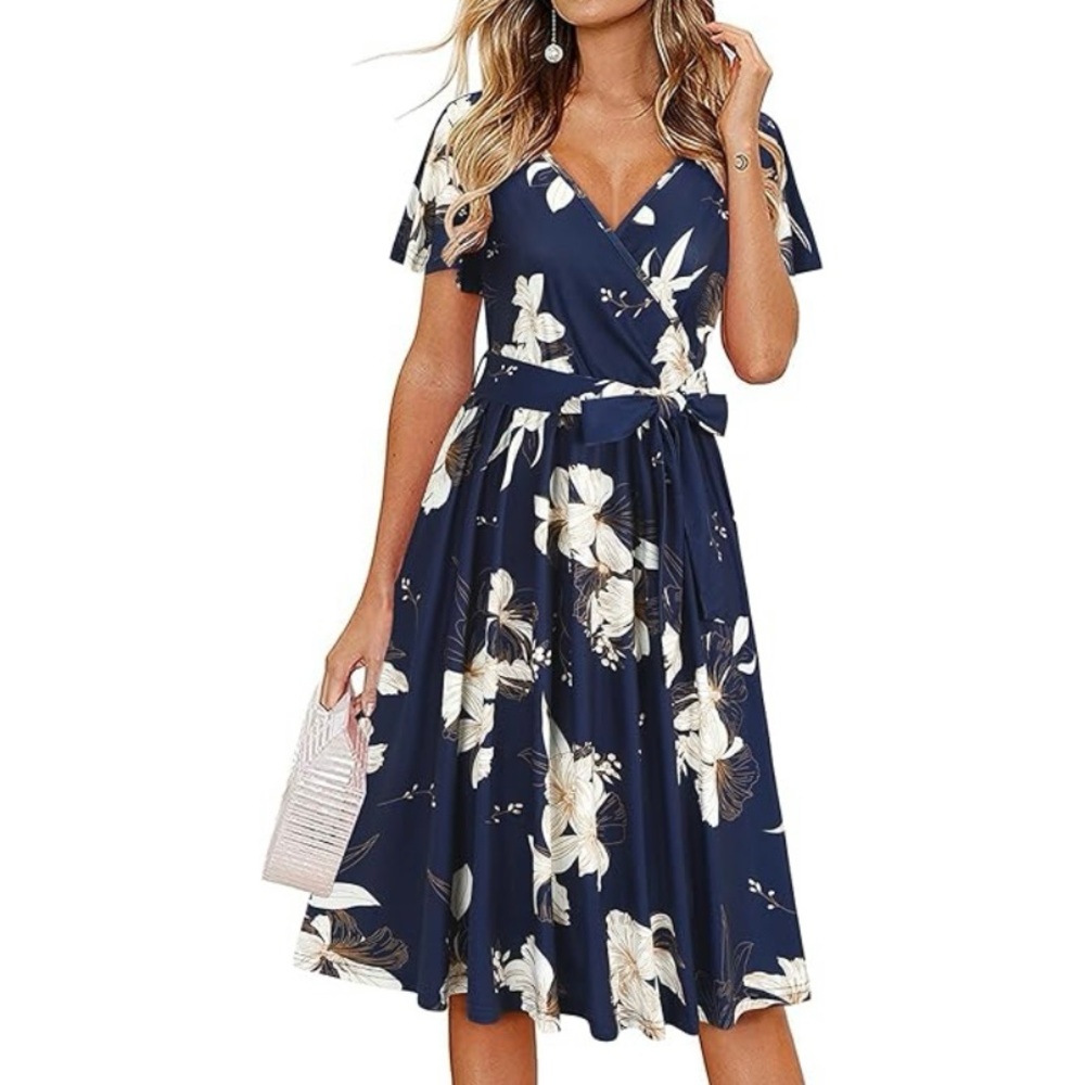 Hawaiian Navy Floral Dress Women’s size 2x Tag but fits like an XL